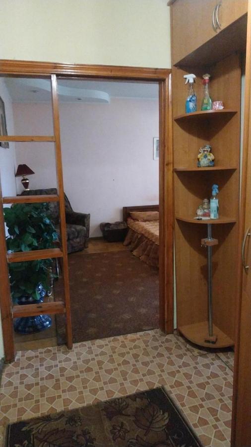 Flats Apartment Izyum Ngoại thất bức ảnh