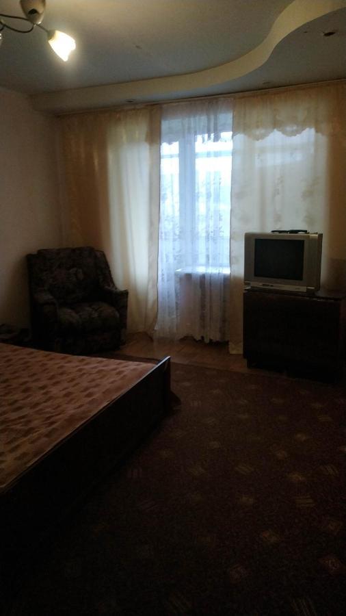 Flats Apartment Izyum Ngoại thất bức ảnh