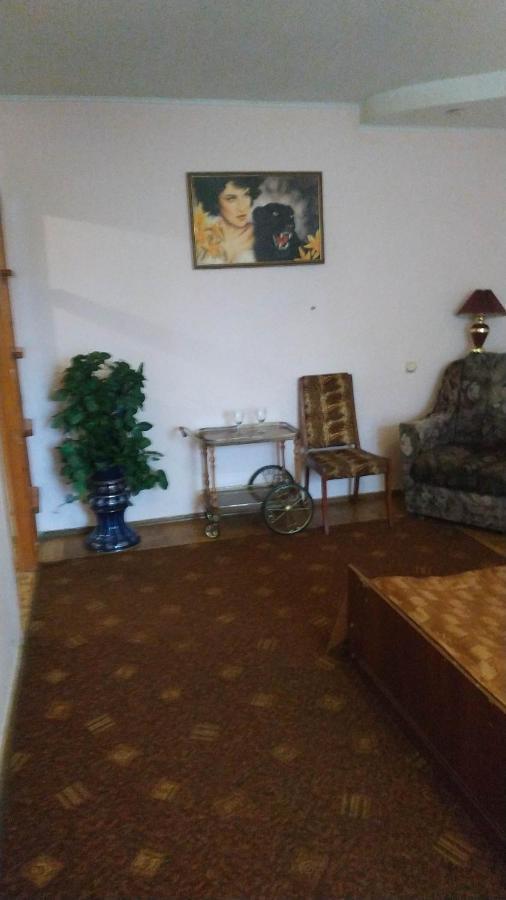 Flats Apartment Izyum Ngoại thất bức ảnh