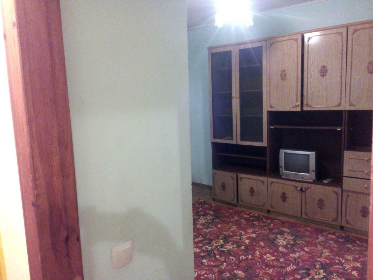 Flats Apartment Izyum Ngoại thất bức ảnh